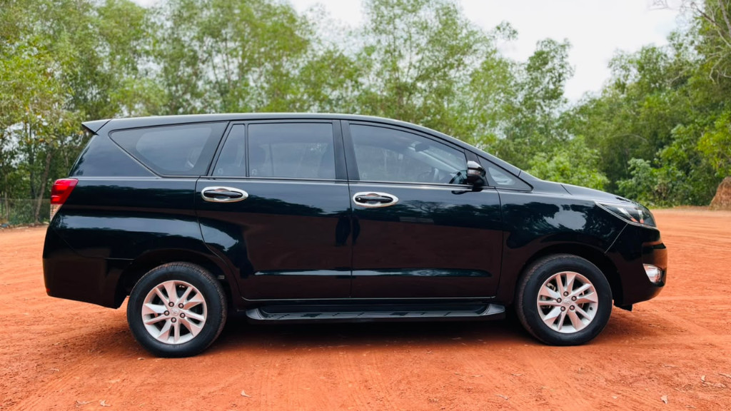 Used Cars in Trivandrum, Kerala - TOYOTA INNOVA CRYSTA 2.4 GX MT