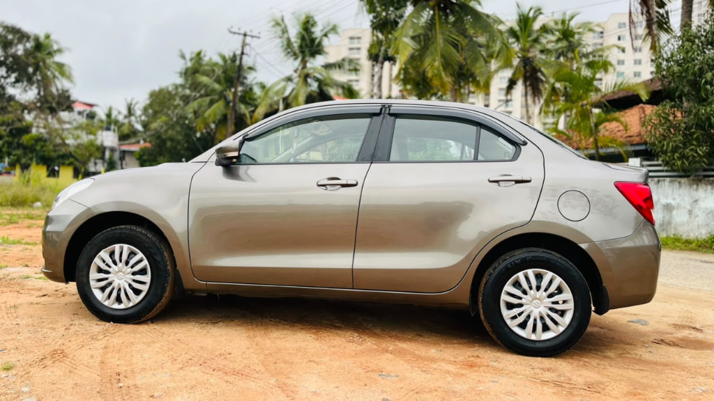 Used Cars in Trivandrum, Kerala - MARUTI SUZUKI DZIRE VXI 2024