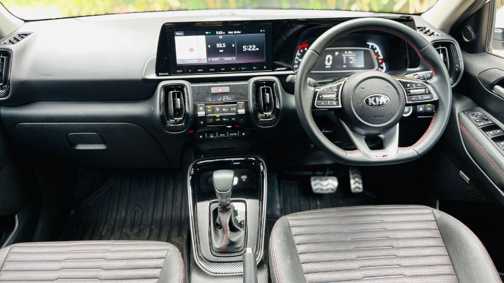 Used Cars in Trivandrum, Kerala - Kia Sonet GTX Plus 1.0 Turbo Petrol DCT T7