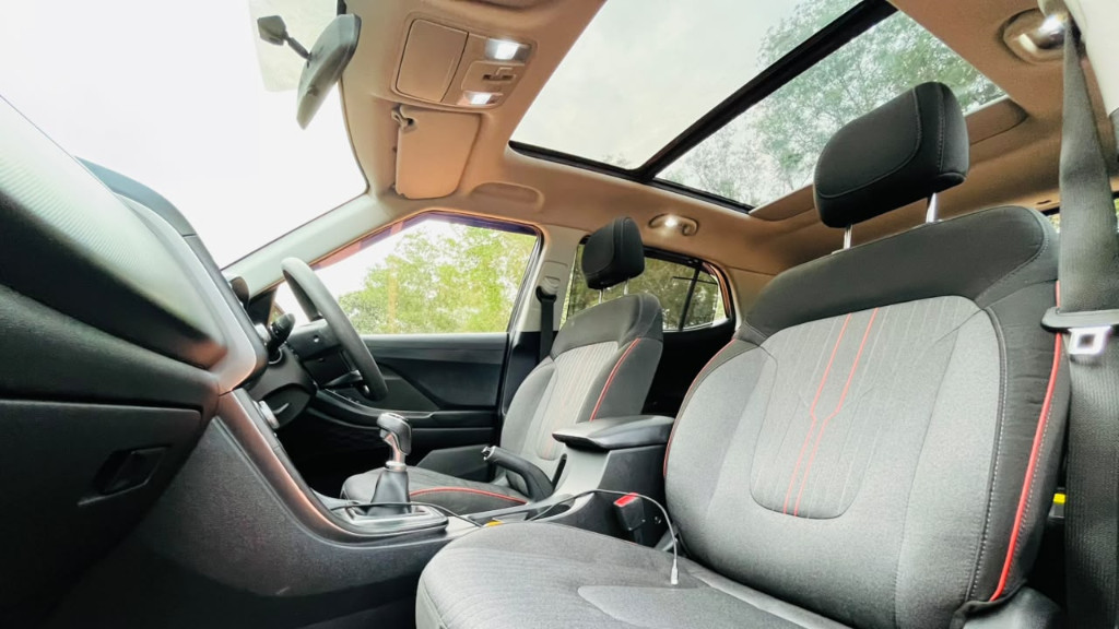 Used Cars in Trivandrum, Kerala - HYUNDAI CRETA 1.5 MPI MT S+ SE KNIGHT EDITION