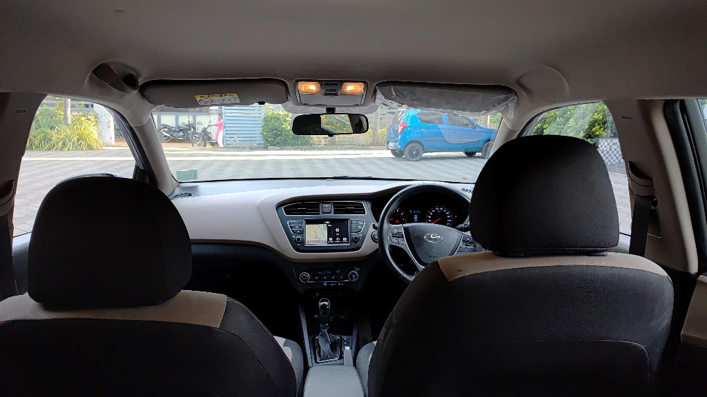 Used Cars in Trivandrum, Kerala - Hyundai i20 1.2 Asta (O) cVT