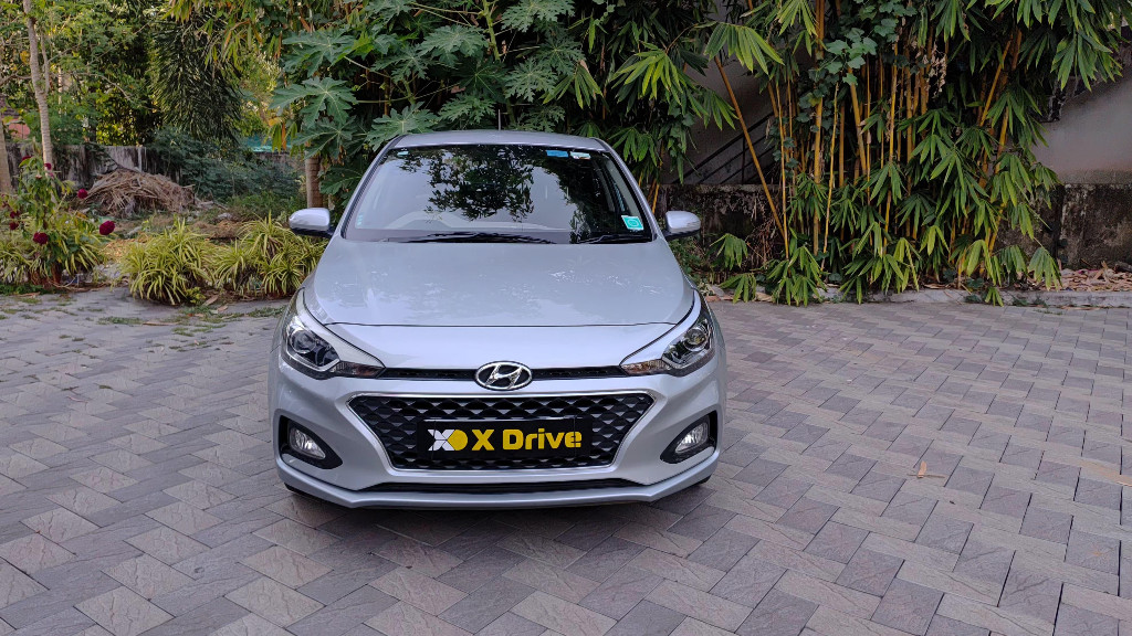 Used Cars in Trivandrum, Kerala - Hyundai i20 1.2 Asta (O) cVT