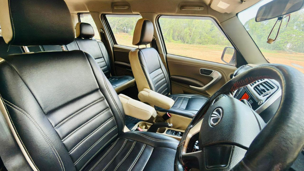 Used Cars in Trivandrum, Kerala - MAHINDRA TUV 300 T8 AMT