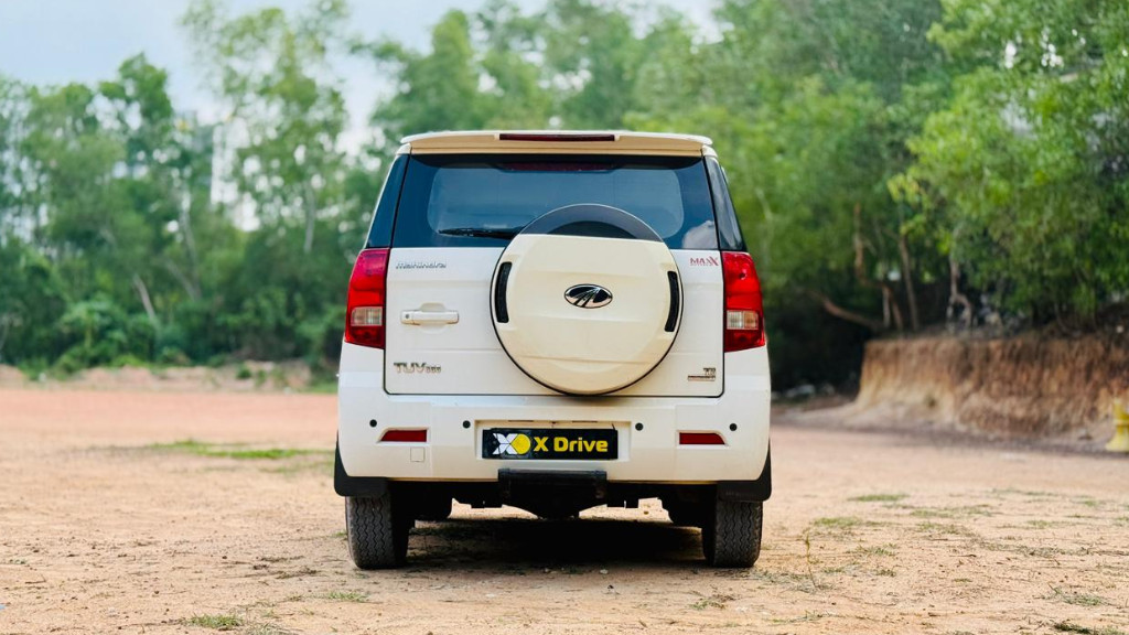 Used Cars in Trivandrum, Kerala - MAHINDRA TUV 300 T8 AMT