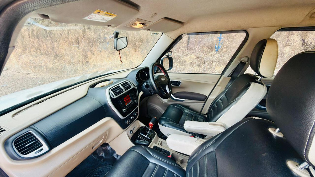 Used Cars in Trivandrum, Kerala - MAHINDRA TUV 300 T8 AMT