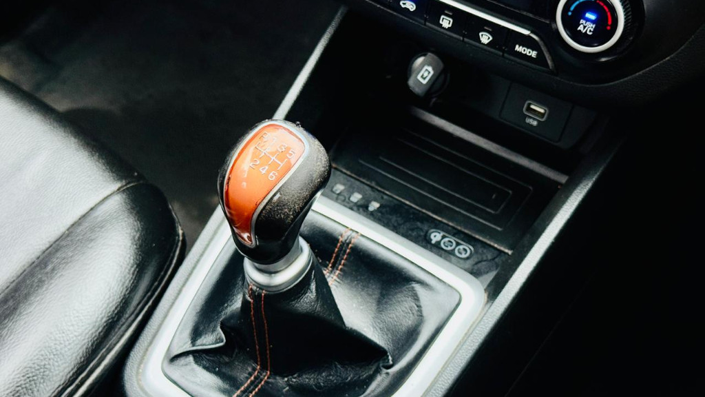 Used Cars in Trivandrum, Kerala - HYUNDAI CRETA 1.6 CRDI SX DUAL TONE 