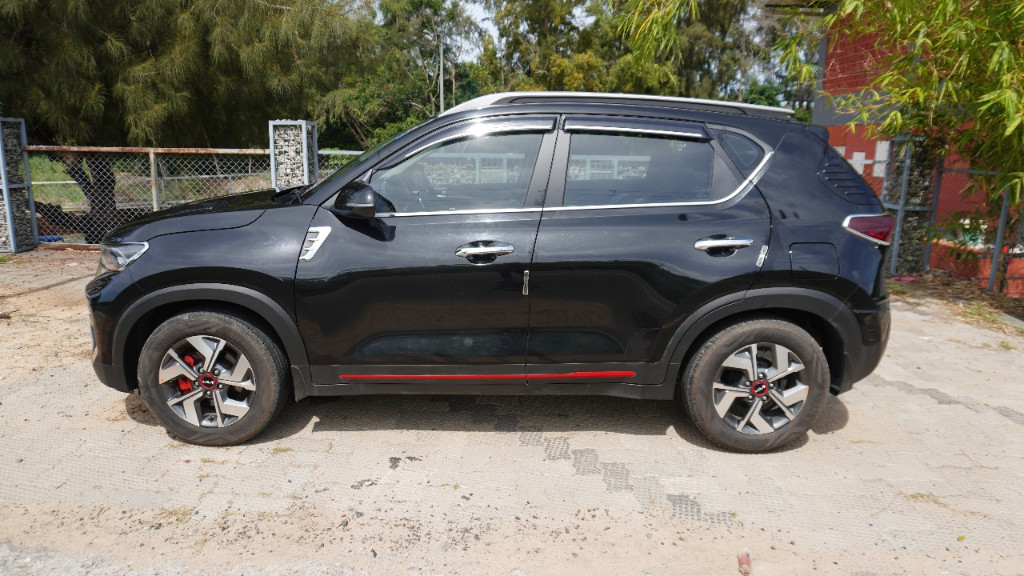 Used Cars in Trivandrum, Kerala - Kia Sonet G 1.0 T 7 DCT GTX Plus