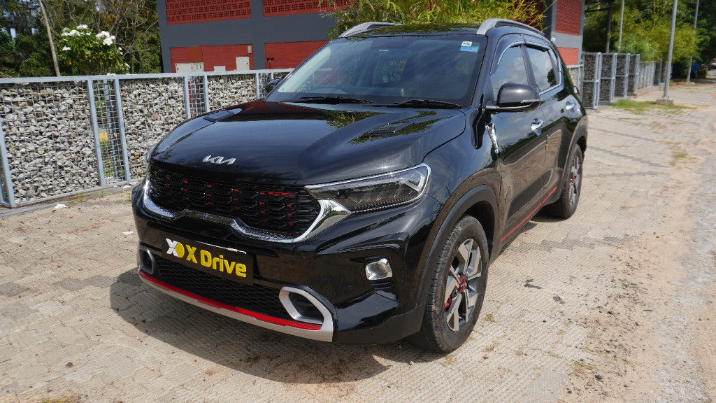 Used Cars in Trivandrum, Kerala - Kia Sonet G 1.0 T 7 DCT GTX Plus