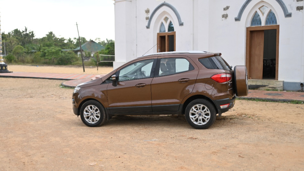 Used Cars in Trivandrum, Kerala - FORD ECOSPORT 1.5 TITANIUM AT * 