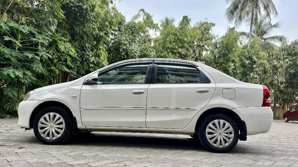 Used Cars in Trivandrum, Kerala - Toyota Etios G MT