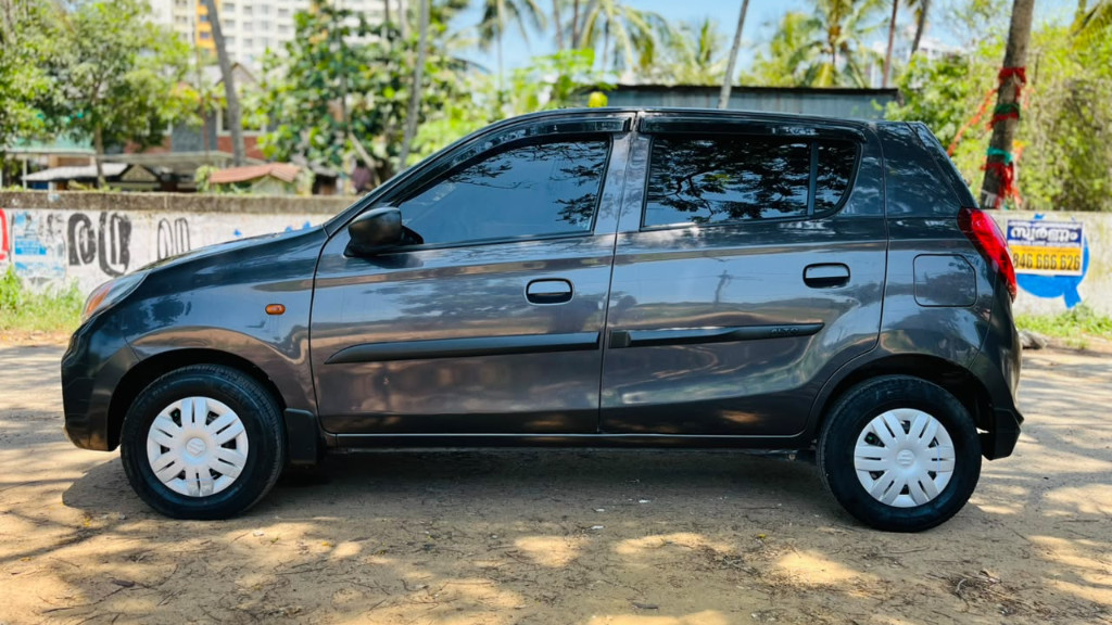 Used Cars in Trivandrum, Kerala - MARUTI SUZUKI ALTO VXI AIRBAGS