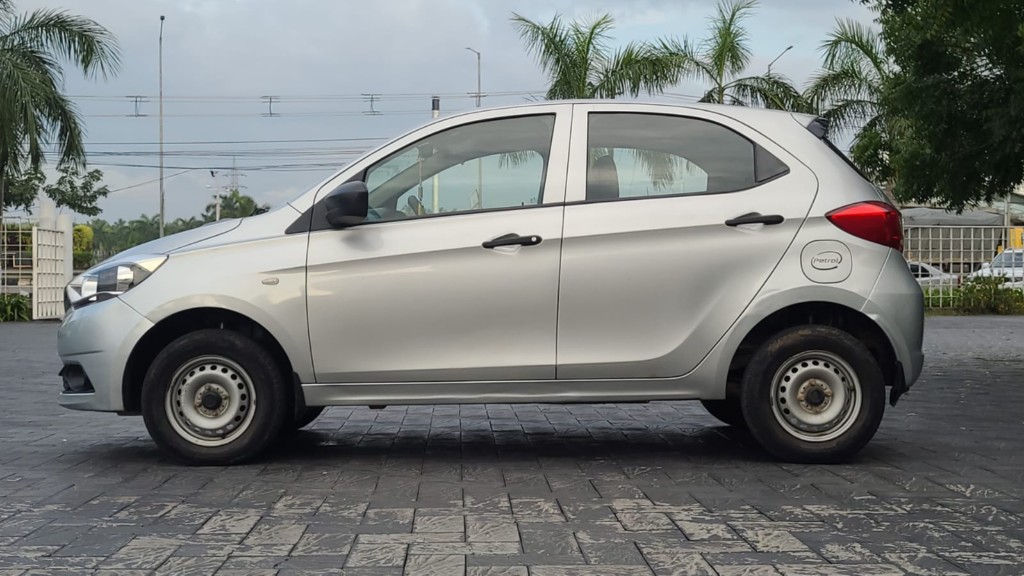 Used Cars in Trivandrum, Kerala - TATA TIAGO XE 1.2 RTN BS4