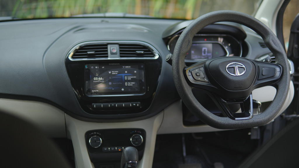 Used Cars in Trivandrum, Kerala - TATA TIAGO XZA+ 1.2 RTN BS6