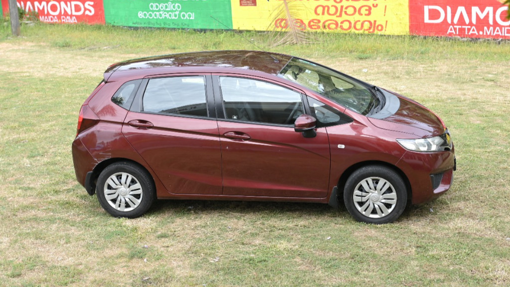 Used Cars in Trivandrum, Kerala - HONDA JAZZ 1.2 S MT IVTEC