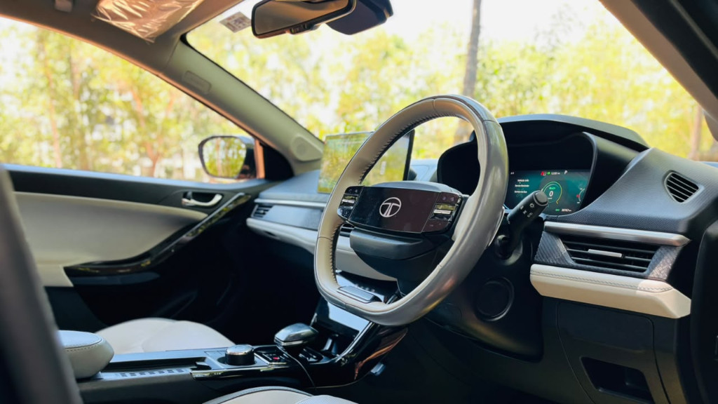 Used Cars in Trivandrum, Kerala - TATA NEXON .EV LR EMP