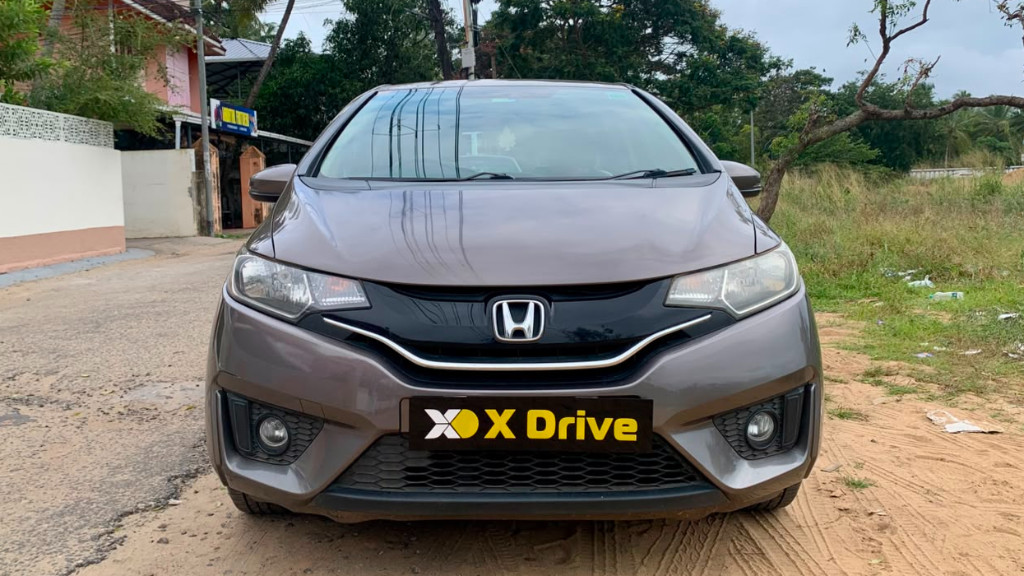 Used Cars in Trivandrum, Kerala - HONDA JAZZ 1.2 V MT IVTEC