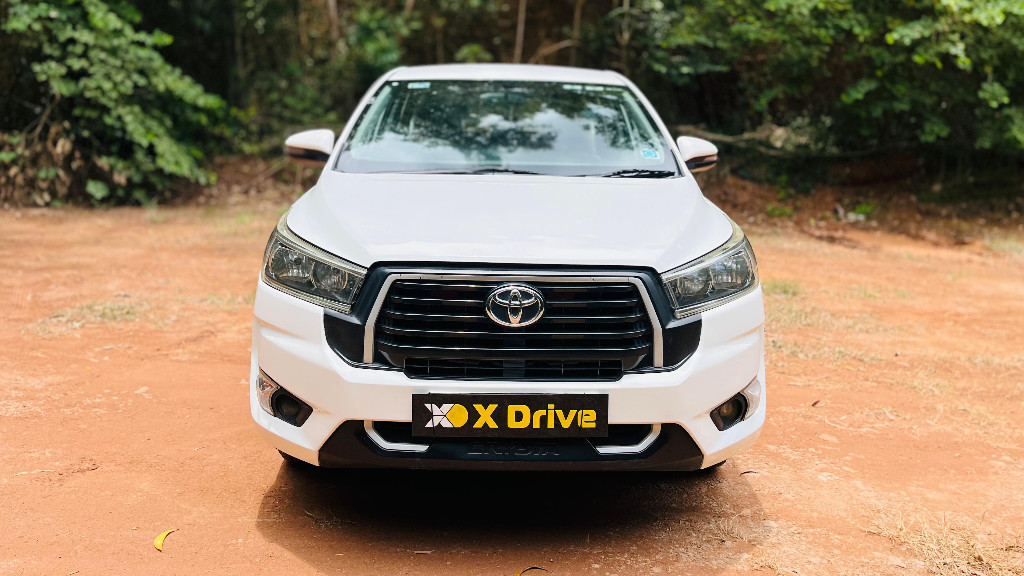 Used Cars in Trivandrum, Kerala - TOYOTA INNOVA CRYSTA 2.4 GX 8S MT
