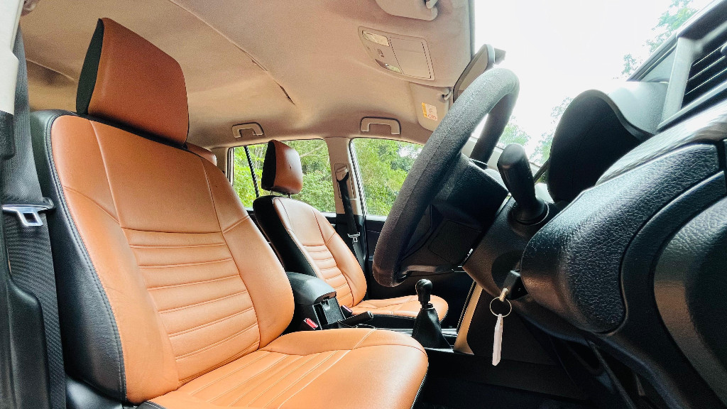Used Cars in Trivandrum, Kerala - TOYOTA INNOVA CRYSTA 2.4 GX 8S MT