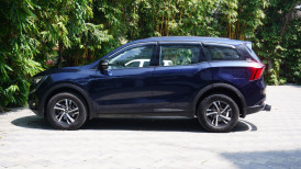 Used Cars in Trivandrum, Kerala - Mahindra XUV700 AX5 Diesel AT 7 STR