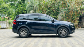 Used Cars in Trivandrum, Kerala - Mahindra XUV700 AX7 Diesel AT 7 STR