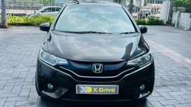 Used Cars in Trivandrum, Kerala - HONDA JAZZ 1.2 V CVT (I-VTEC)B