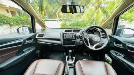 Used Cars in Trivandrum, Kerala - HONDA JAZZ 1.2 V CVT (I-VTEC)B