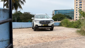 Used Cars in Trivandrum, Kerala - MARUTI SUZUKI XL6 SMART HYBRID ALPHA 1.5 AT