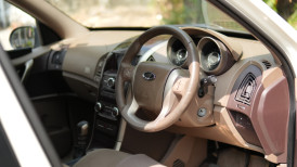 Used Cars in Trivandrum, Kerala - MAHINDRA XUV 500 W6 HAWK AIRBAG 7STR