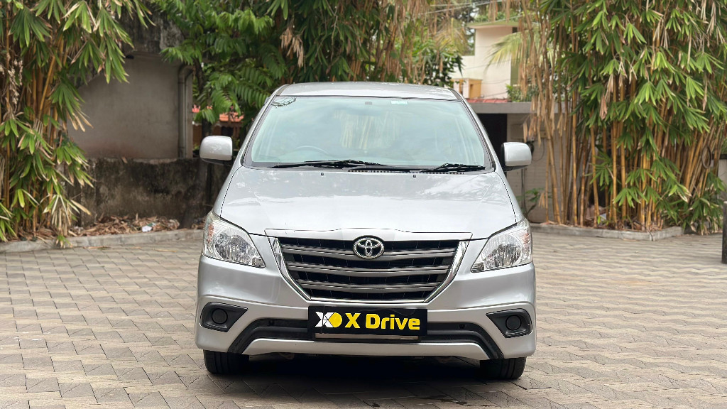 Used Cars in Trivandrum, Kerala - TOYOTA INNOVA 2.5 GX E4 7S
