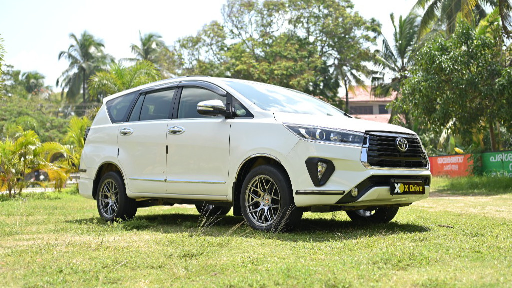 Used Cars in Trivandrum, Kerala - TOYOTA INNOVA CRYSTA 2.8 ZX AT