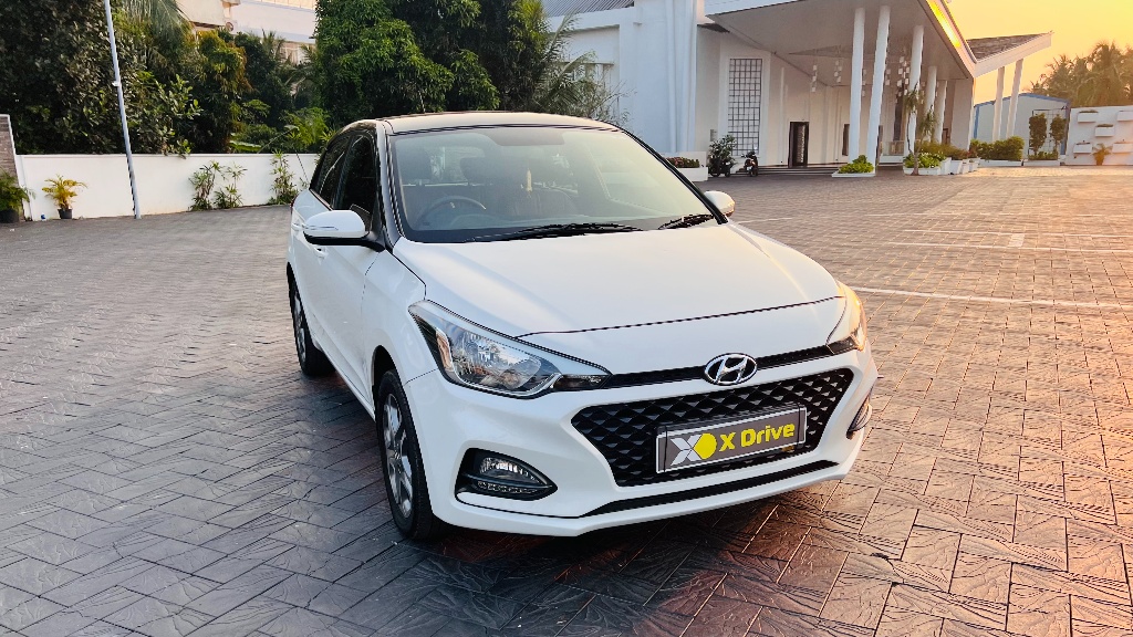 Used Cars in Trivandrum, Kerala - HYUNDAI I20 ASTA DUAL TONE VTVT