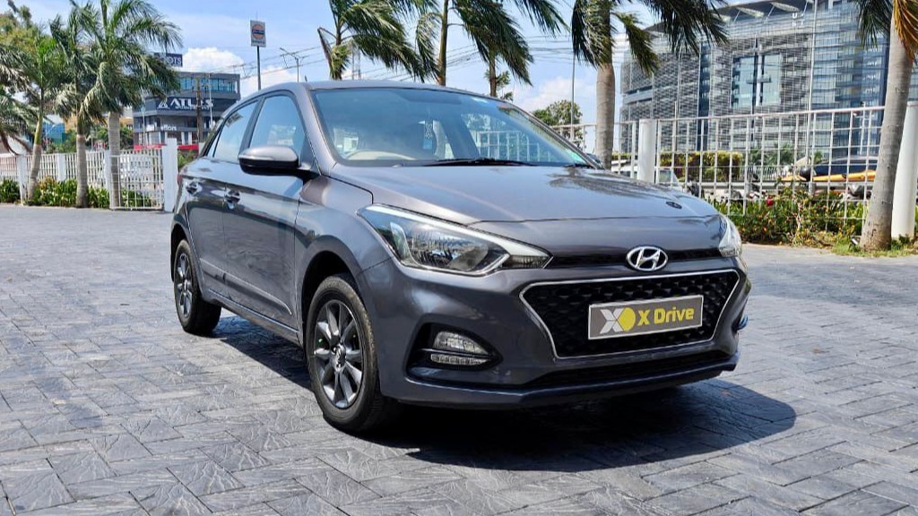 Used Cars in Trivandrum, Kerala - HYUNDAI i20 Sportz + VTVT