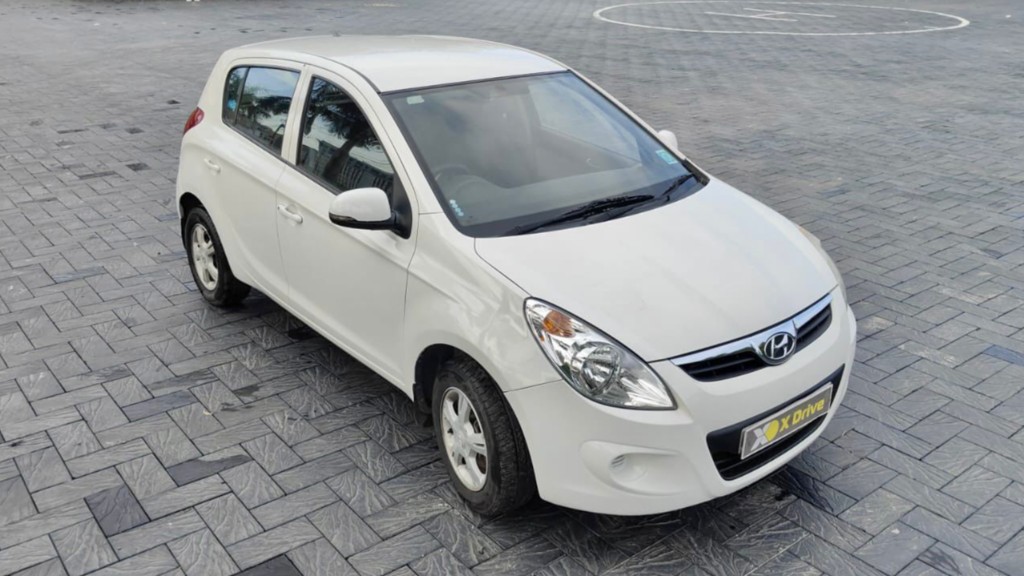 Used Cars in Trivandrum, Kerala - HYUNDAI i20 Sportz