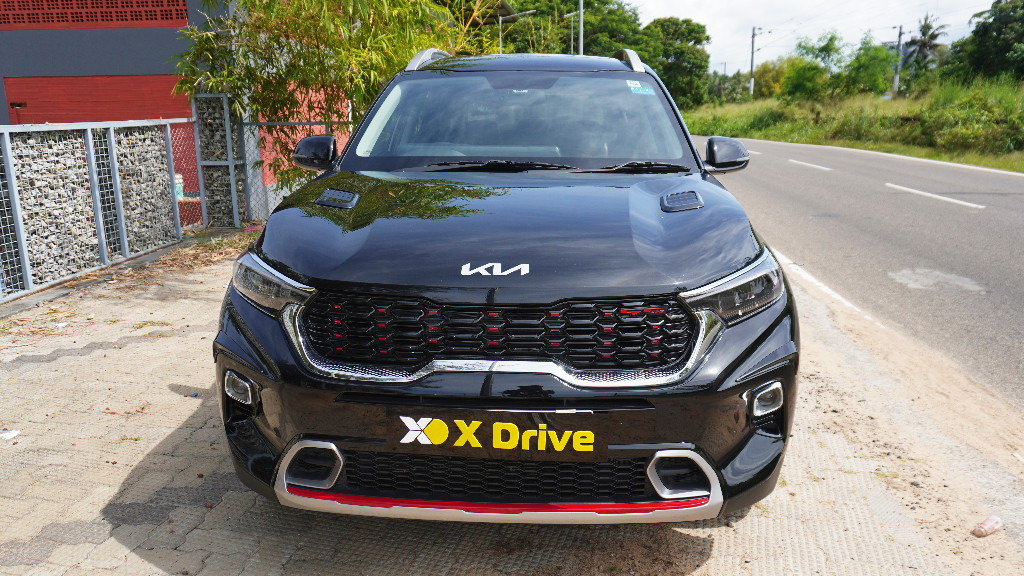 Used Cars in Trivandrum, Kerala - Kia Sonet G 1.0 T 7 DCT GTX Plus