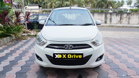 HYUNDAI i10 SPORTZ 1.2 AT - Used Cars in Trivandrum, Kerala