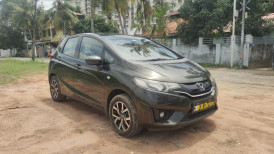 Used Cars in Trivandrum, Kerala - HONDA JAZZ 1.2 SV MT (IVTEC)